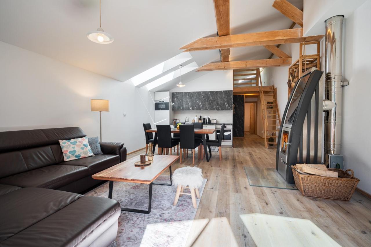 Apartments Srdiecko - Sauna In Smaller Apt - Highest In Central Europe - Fireplace - In The Forest 塔莱 外观 照片
