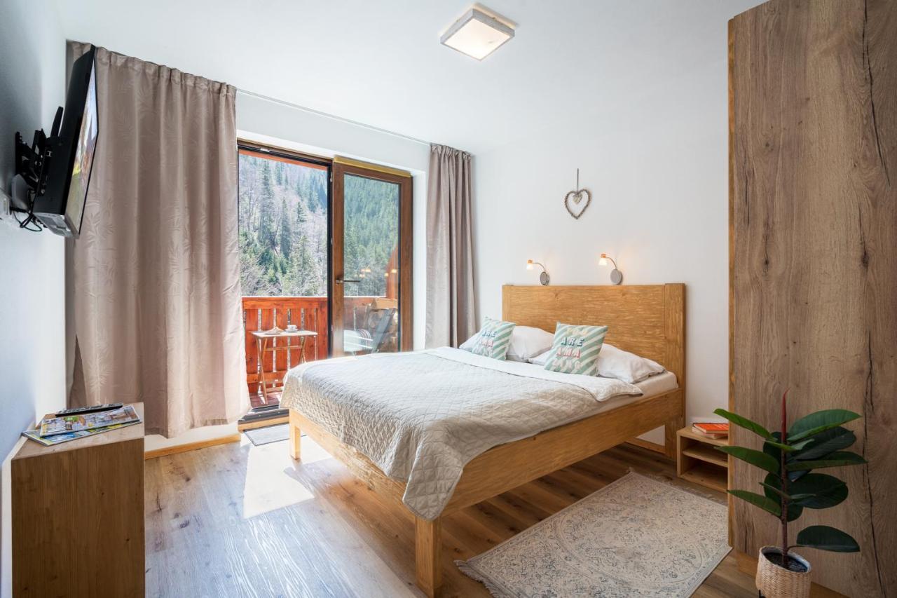 Apartments Srdiecko - Sauna In Smaller Apt - Highest In Central Europe - Fireplace - In The Forest 塔莱 外观 照片